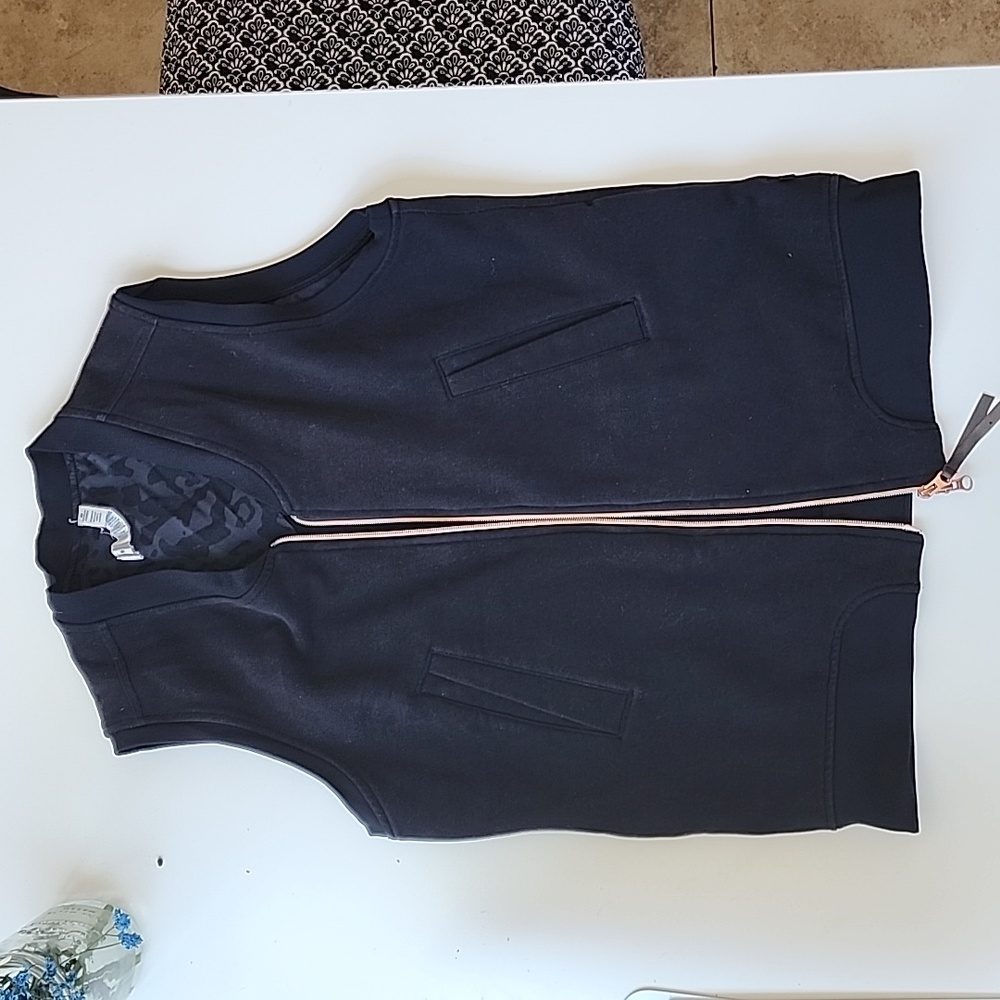 Lululemon Departures Vest Size 10